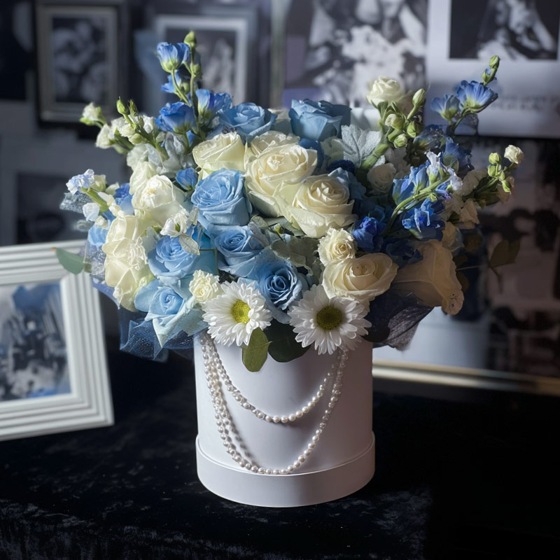 How much is the Asian lily at Raffles Quay Valentine's Day